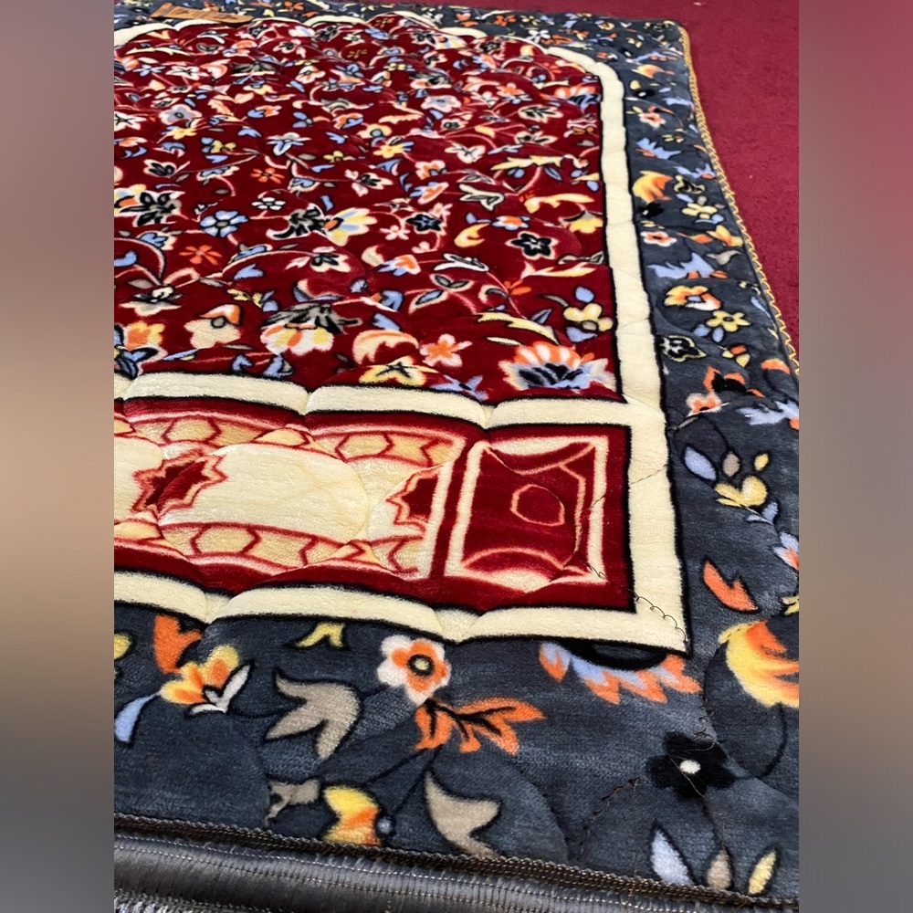 Islamic Prayer Rug - Picture 6 of 6